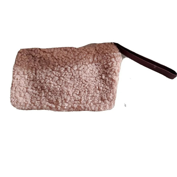 IPSY Bag Pink Fuzzy Winter Wool Zipper Pouch Makeup Travel Lined Hand Carry - Picture 1 of 1